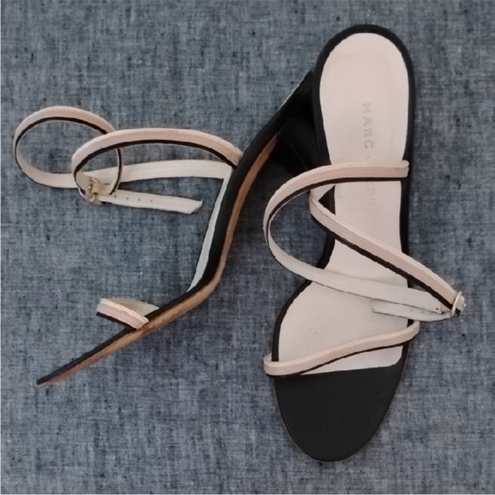Luxe Marc Jacobs Leather Heels in Ballet Pink & Black; Upscale Strappy Sandals